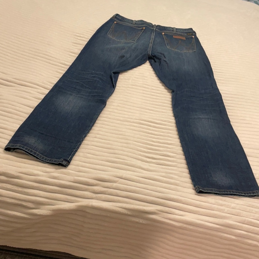 Wrangler Jeans Slim Straight (new with tags)